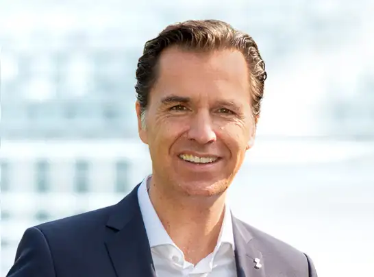Portrait von Holger Schwarz